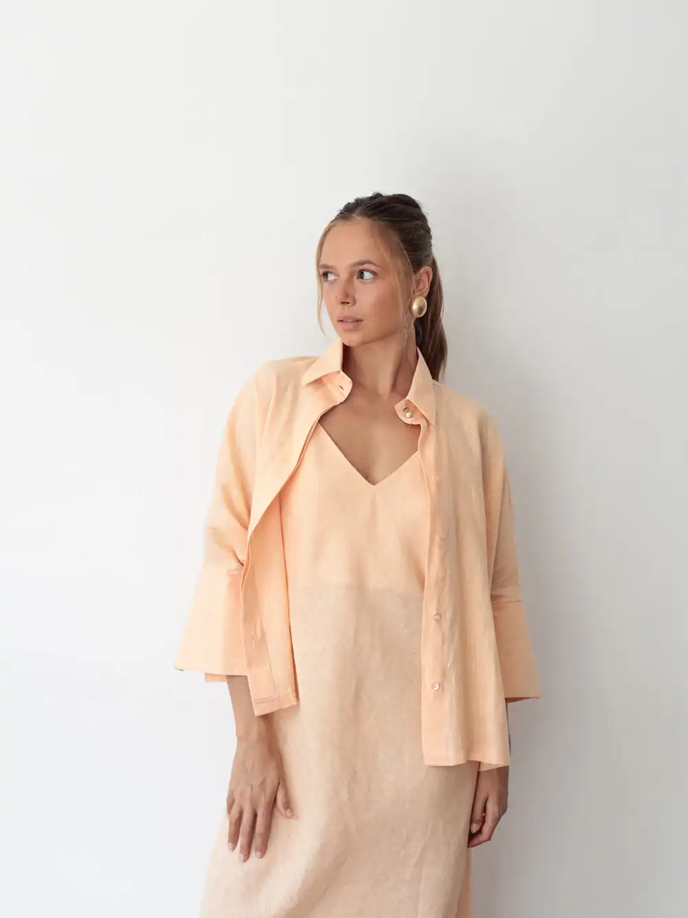 Camisa quadrada - Amêndoa